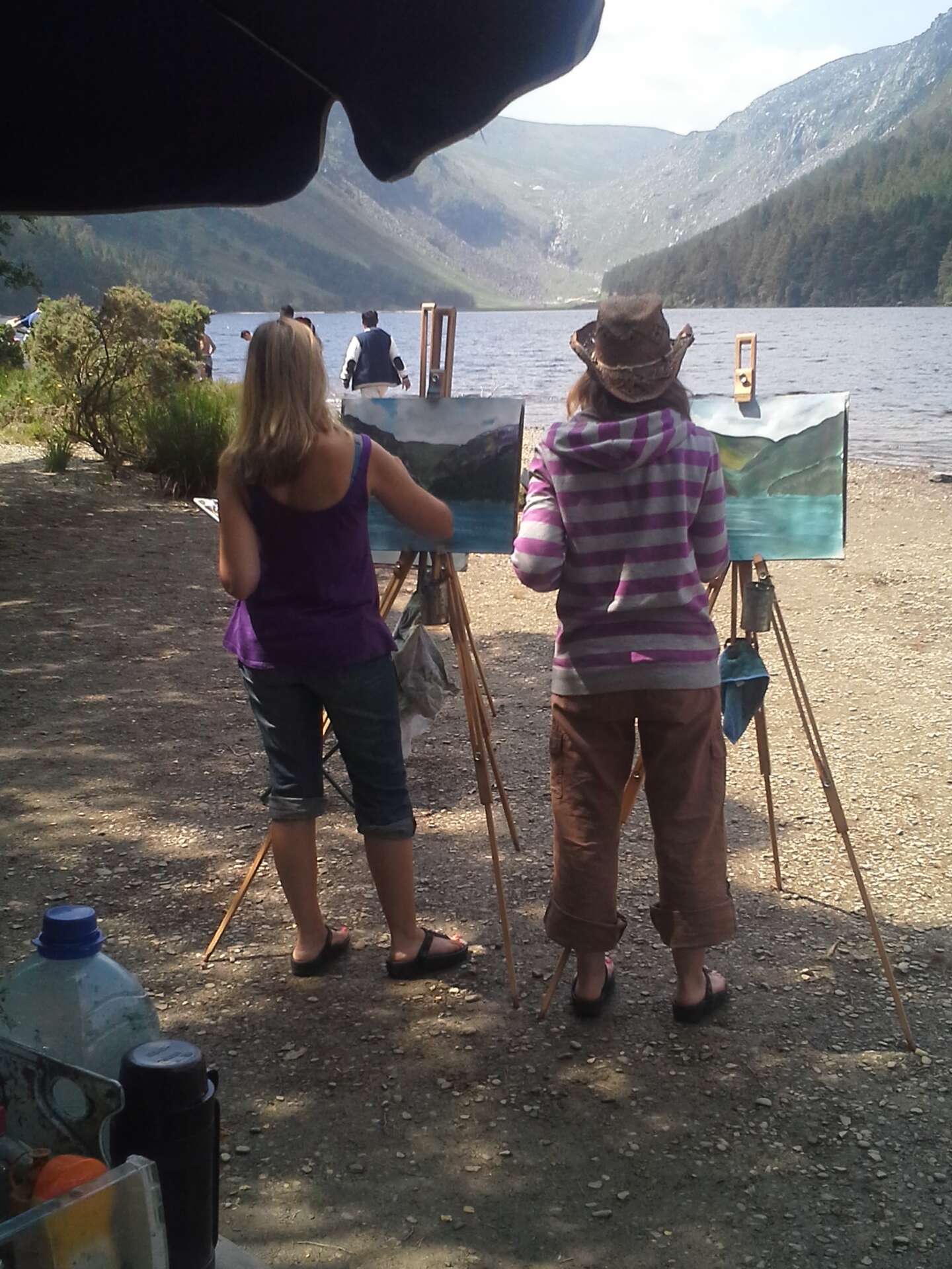 Outdoor Painting Workshop #3, painting on the shores of the Upper Lake.Outdoor Painting Workshop #3, on the shores of the Upper Lake.